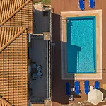 Lejlighed Casa Livia - Secluded Stone With Private Pool And Panoramic Sea Views
