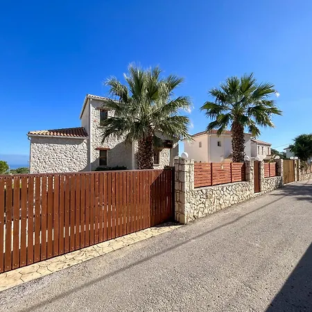 Casa Livia - Secluded Stone With Private Pool And Panoramic Sea Views Tragaki