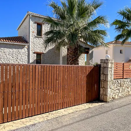 Casa Livia - Secluded Stone With Private Pool And Panoramic Sea Views Apartmán