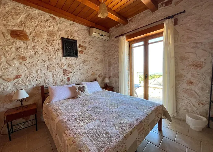 Casa Livia - Secluded Stone With Private Pool And Panoramic Sea Views Apartmán
